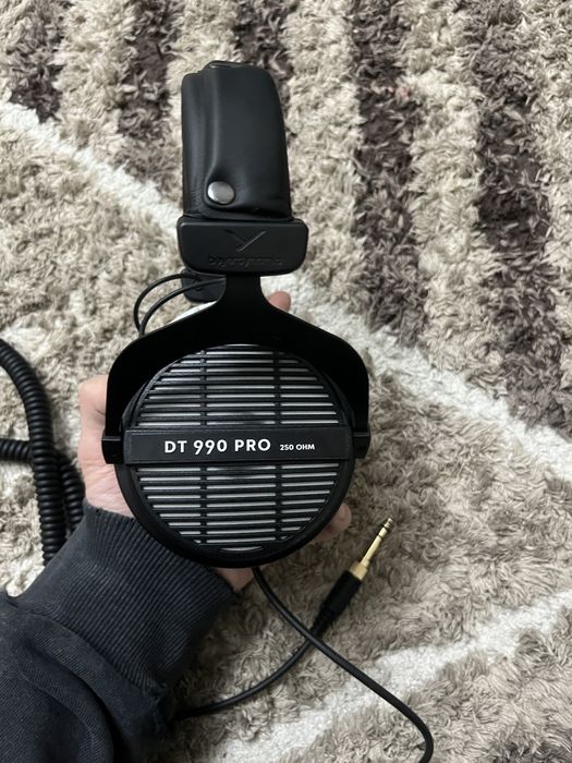 Beyerdynamic DT 990 Pro