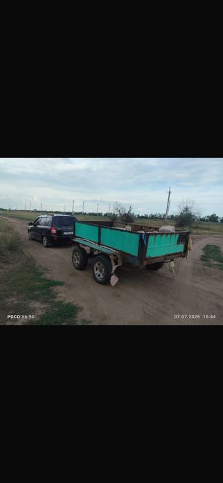 Продаю прицеп трехтоник