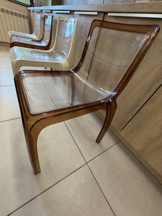 Set masă modernă dining + 4 scaune transparente stil Kartell