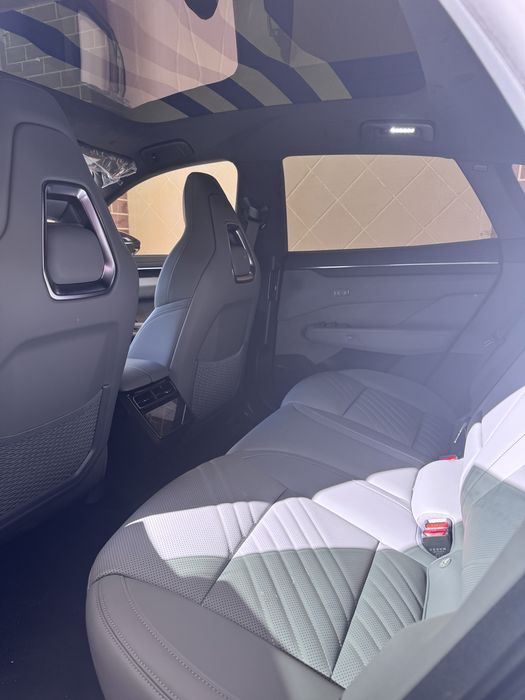 Zeekr 001 2025 — 5