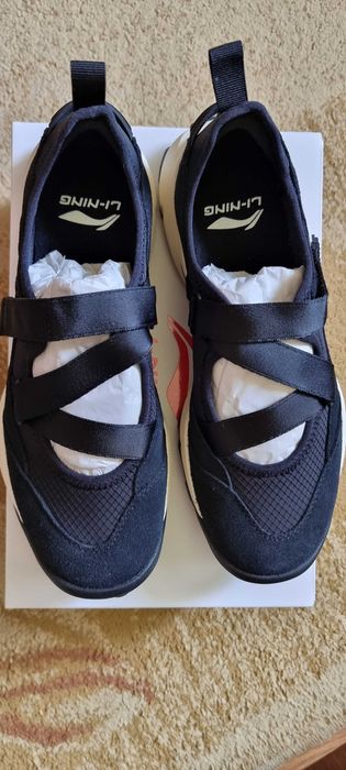 Летние кроссовки Li-Ning