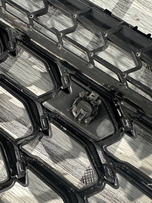 Grila bara fata originala Audi A8 S8 SHADOW LINE