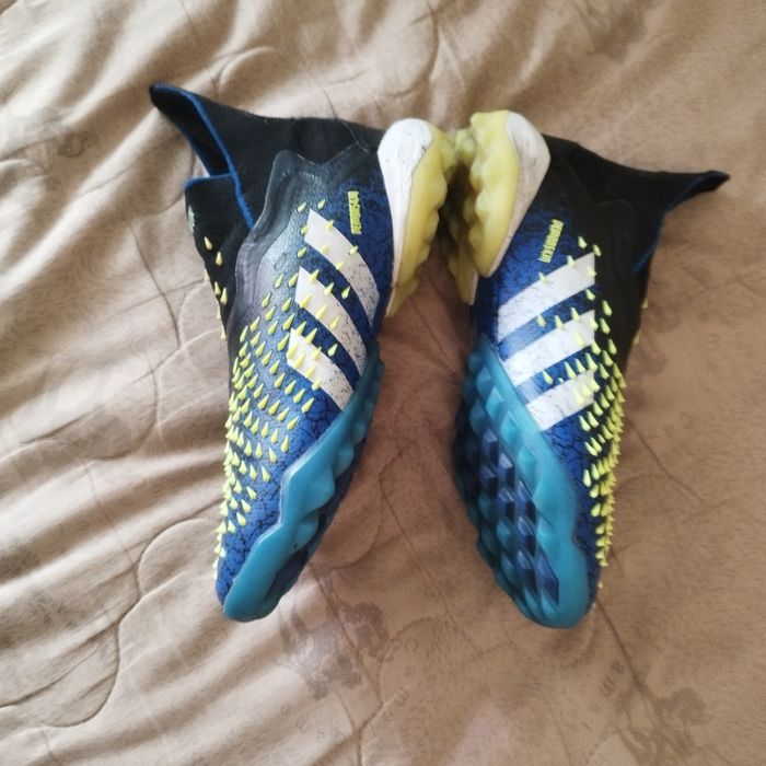 Сороконожки Adidas predator