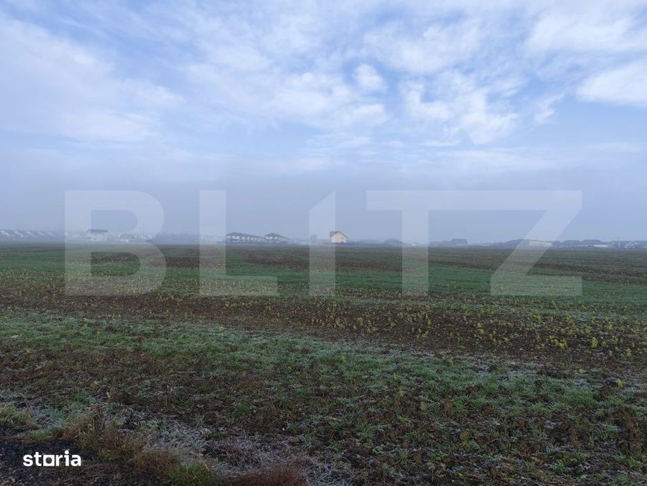 Teren 15000 mp extravilan, Miroslava-Vorovesti, langa zona de case