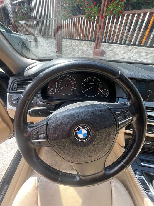 Vând sau schimb BMW seria 5 F 10 2.0 diesel manual cu Logan 2020 GPL de fabrica motor 1.0 90 de cai