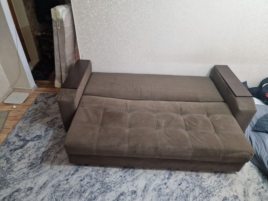 Продам диван, угловой