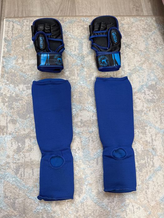 Футы,перчатки!Почти новые