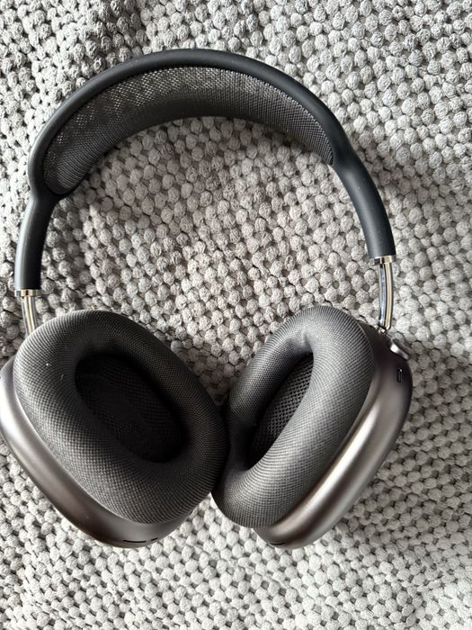 Продам Apple Air pods max