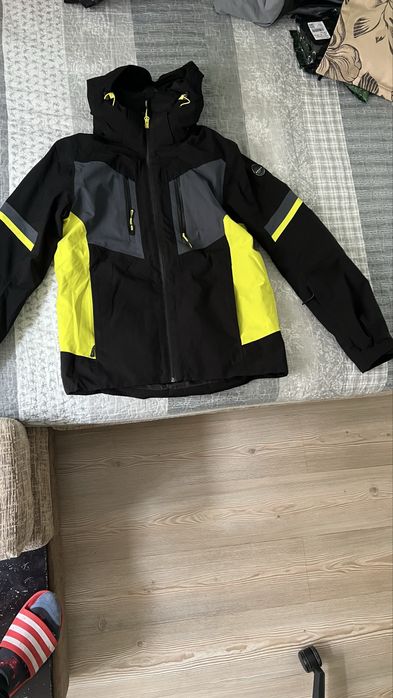 Ски яке и ски панталон