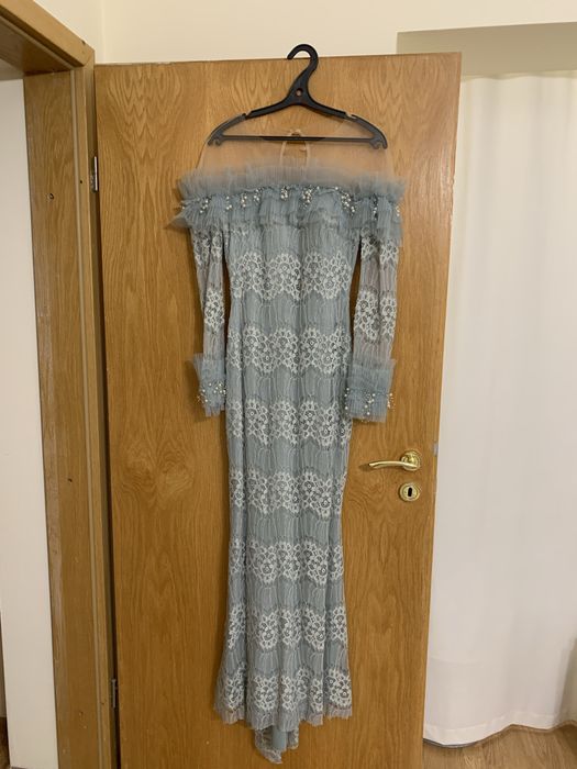 Красивое вечернее платье