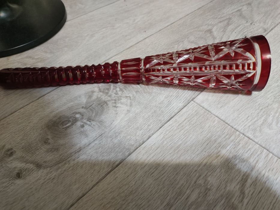 Продам хрустальный рог.