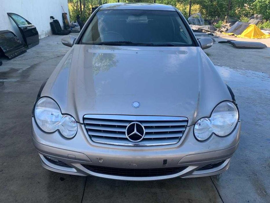 Dezmembrez mercedes clc w203/c class coupe 1.8 kompresor M271 .944