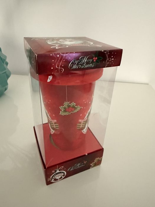 Cana cu capac de Craciun