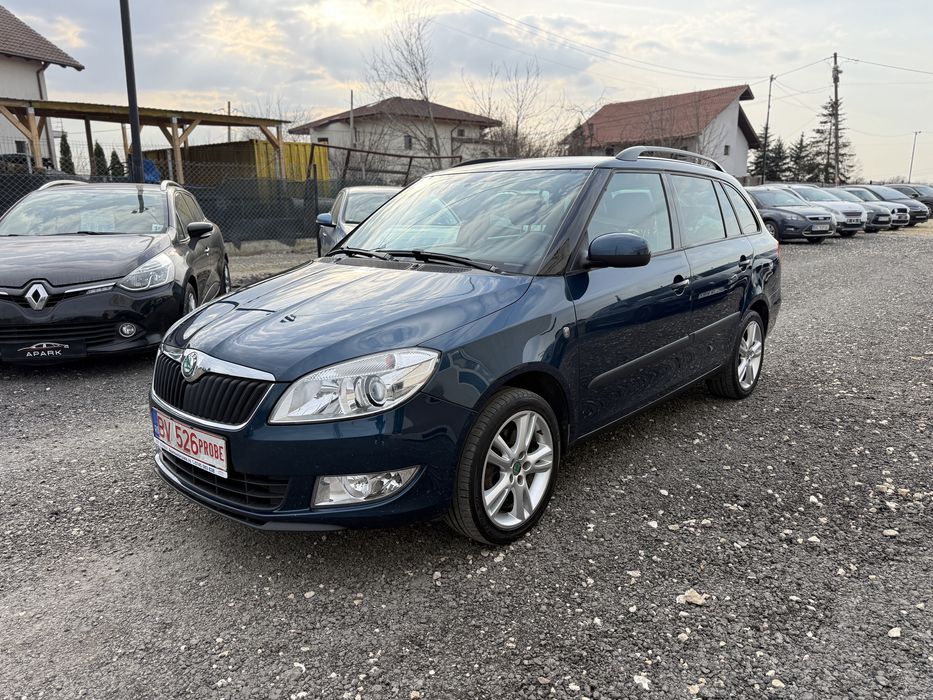 Skoda Fabia 1.6 TDI  Elegance / climatronic / rate / credit