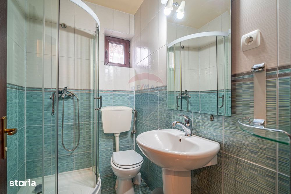 Vila cu 6 camere de vânzare în Predeal