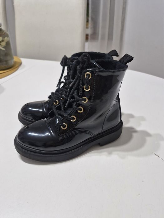 Vand ghete de iarna captuseala H&M masura 30