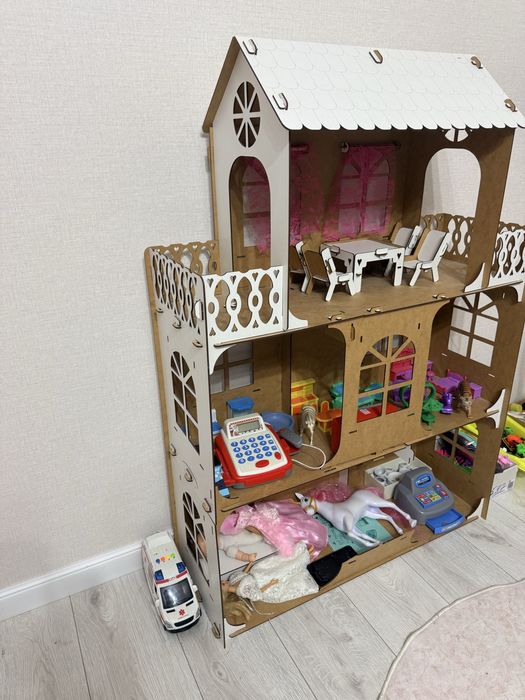 Детский кукольный  домик