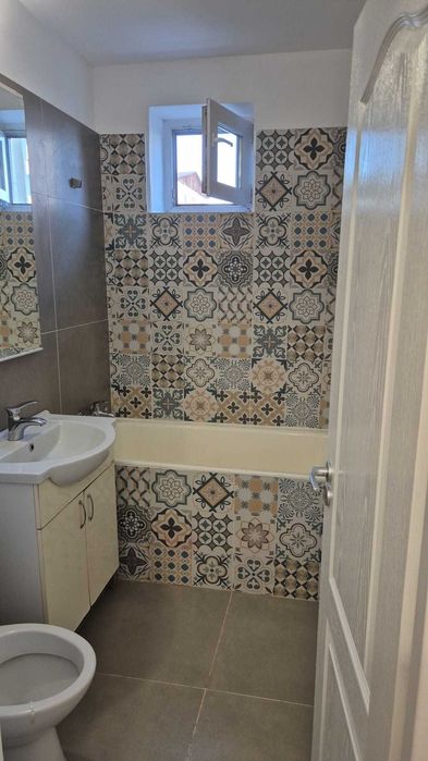 Chirie ap 2 camere  Careiului vizavi de Shoping City
