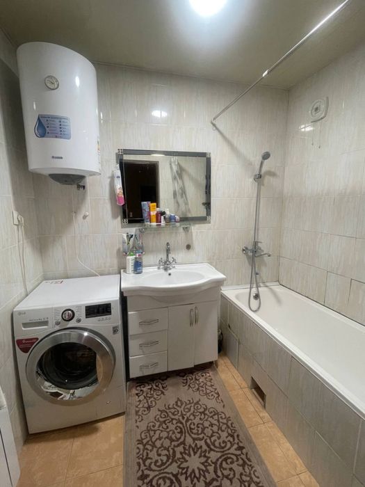 Продаёться 3 комнатная квартира на 5 этоже 83кв/м.С мебелью и техникой