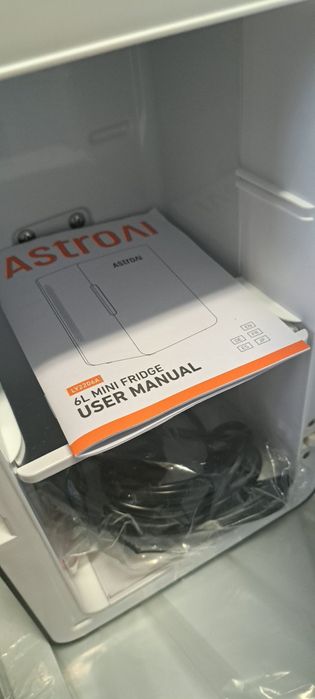 Minifrigider Astroni