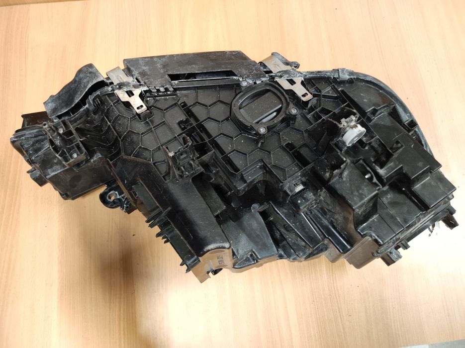 Ляв фар за БМВ/BMW X-7 G-07 LASER