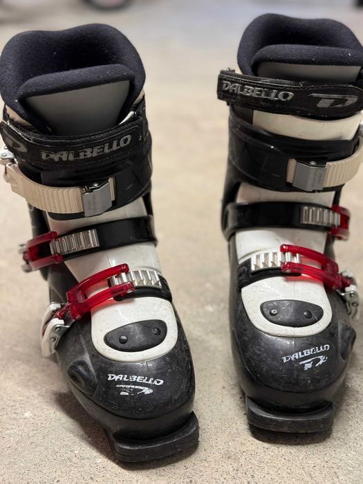 Vand clapari Dalbello ski marimea 38 - 38,5
