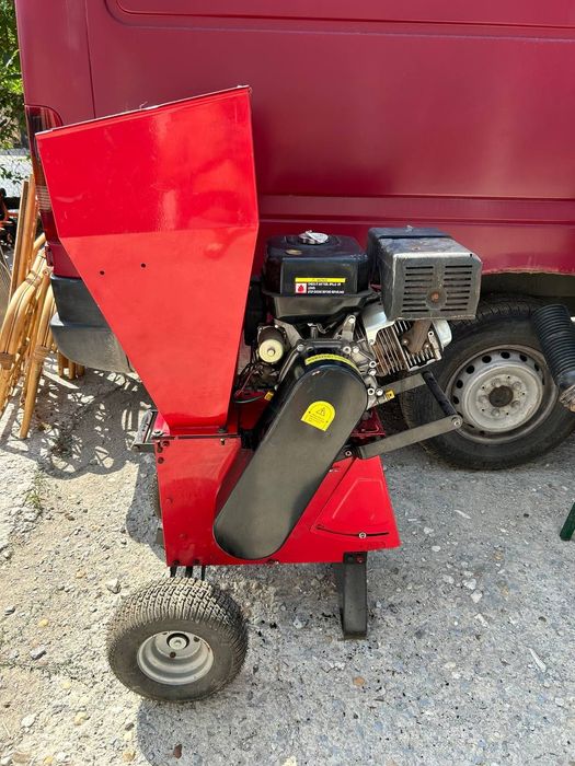 Бензинова дробилка нова висок клас HONDA ХОНДА 12 СМ