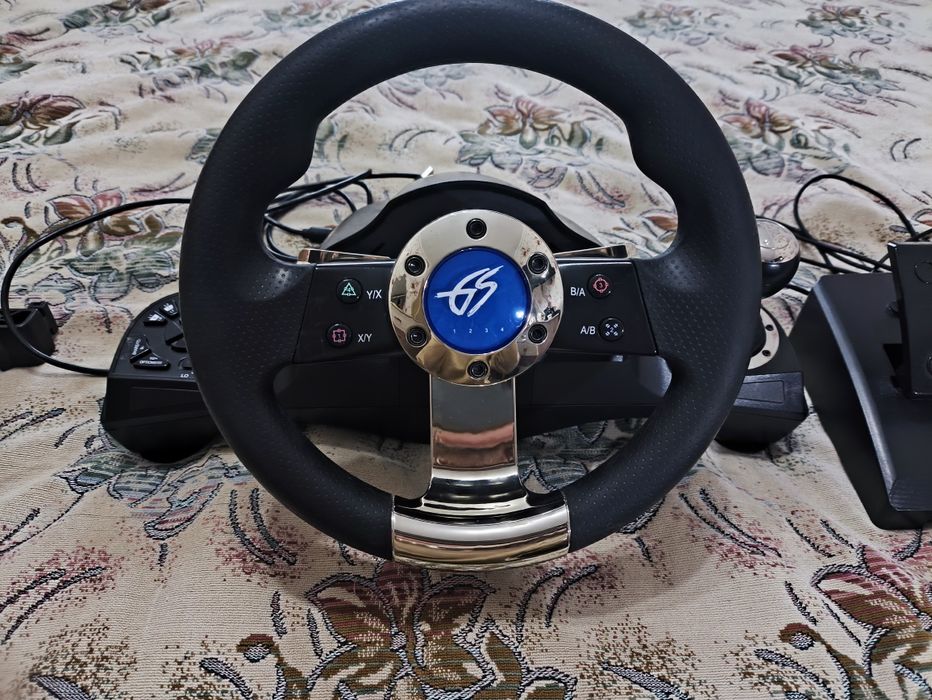 Продам игровой руль Dexp Wheelman 2