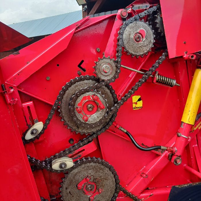 Presa de balotat deutz gp 220 identica welger rp 12