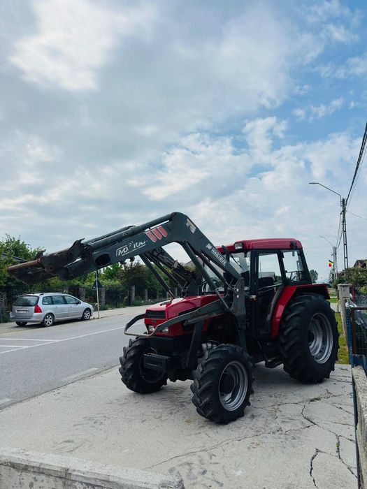 Tractor Case Ih C70 A cu încărcător frontal