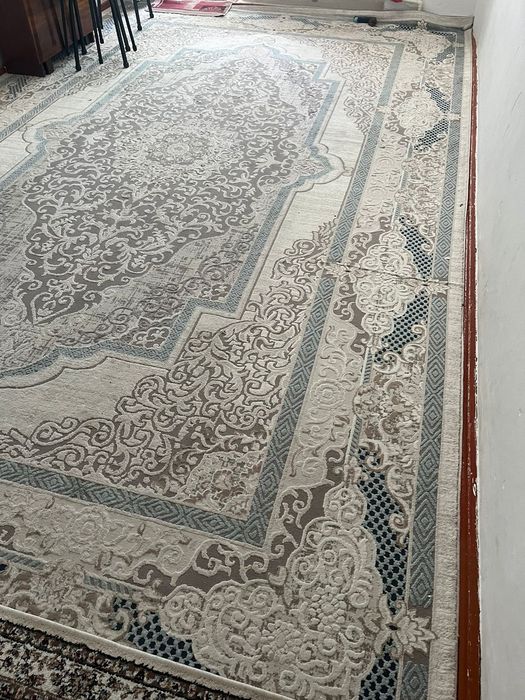 Турецский ковры срочно продам