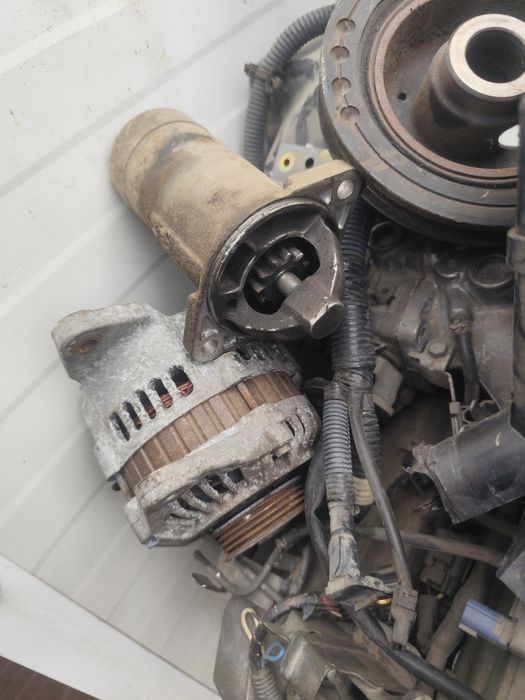 Продам ДВС Нисан Rb20.