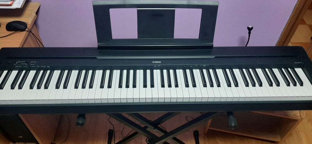 Pian electronic Yamaha P-45