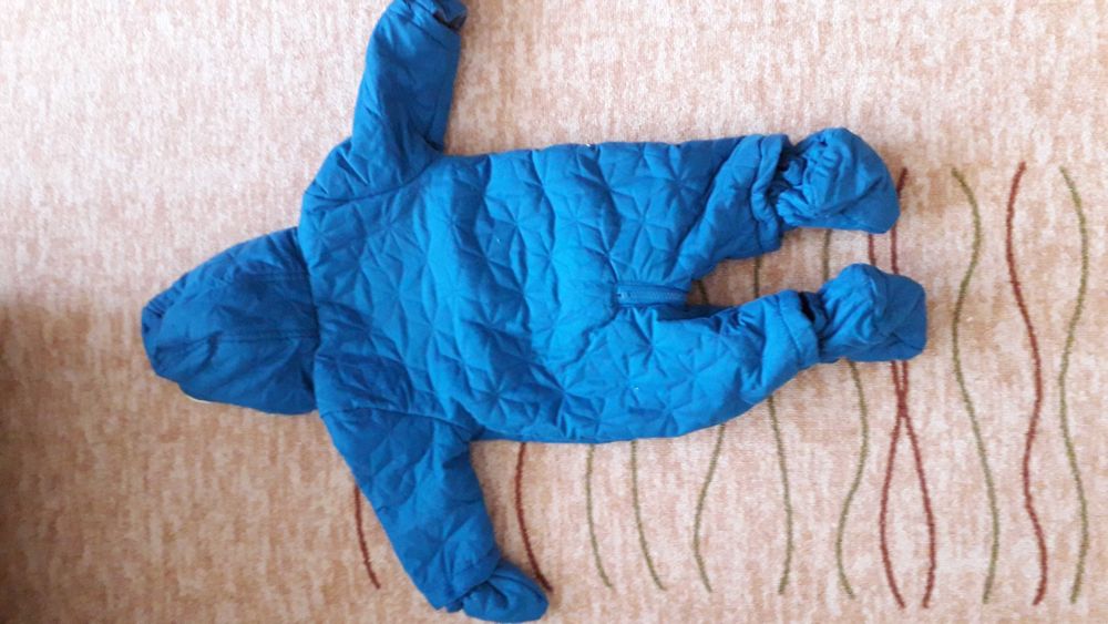 Космонавт бебе момче