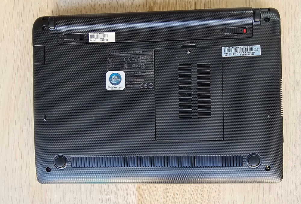 Лаптоп ASUS Eee PC X101H