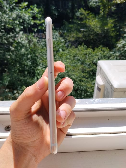 продам iPhone 6+