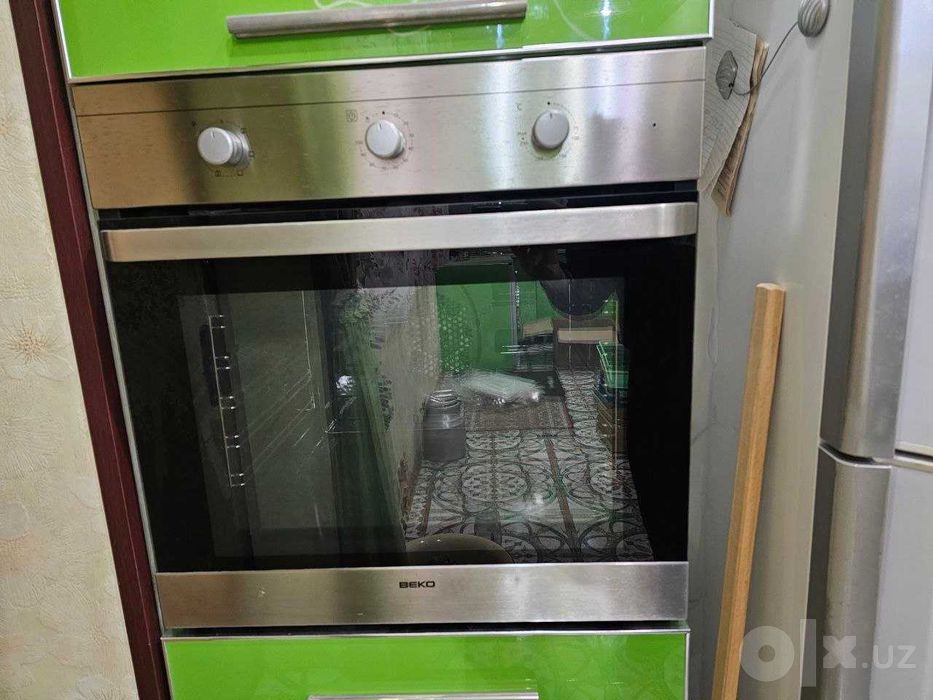Электрический духовой шкаф Beko OIE 22101