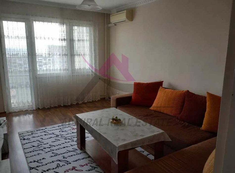 ТРИ отделни стаи -Възраждане 1