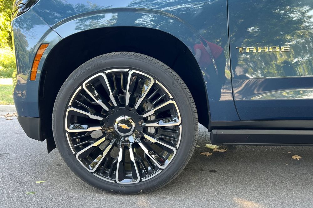 Кованный диски R22  Chevrolet Tahoe 2026