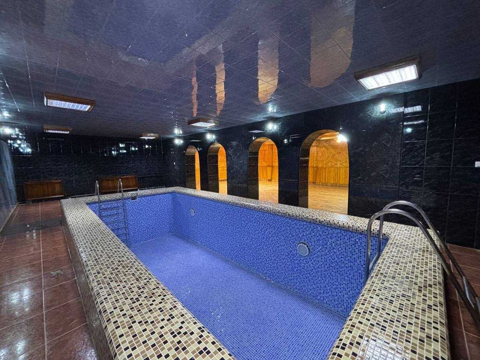 1000м2 Офис | Ресторан | Лаундж-бар | Бильярд с двориком