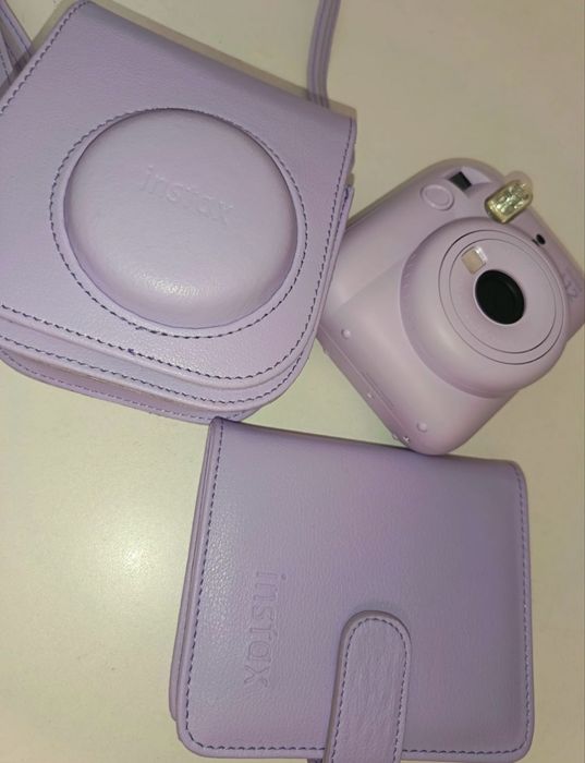Фотоаппарат instax mini 12