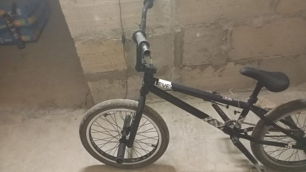 Продам BMX в нормальном состоянии