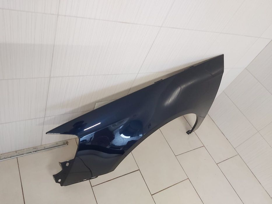 Aripa Fata Stanga VW Passat B6 2005-2011 (Cod: LD5Q (Albastru))