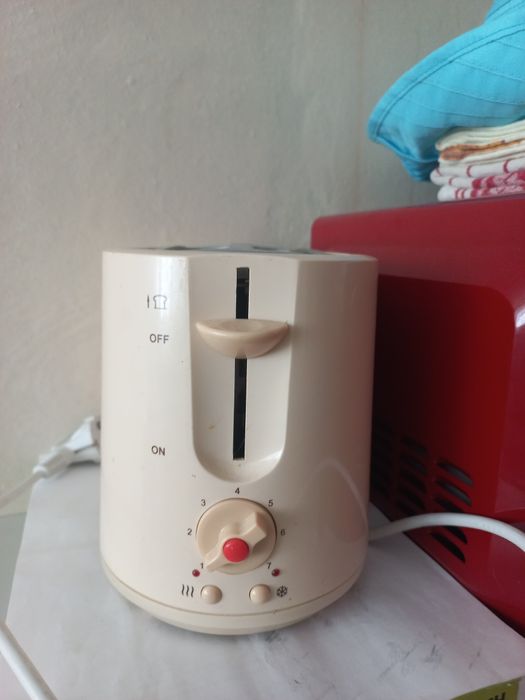 Тостер.  Витек. . .