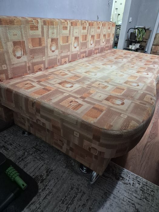 Раскладной диван