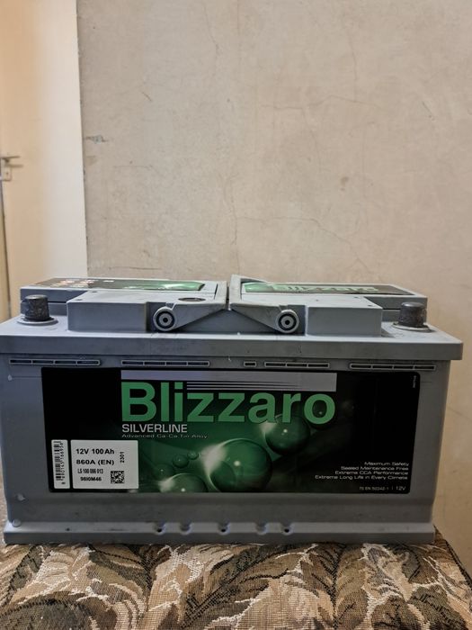 Baterie auto ,100  Ah.