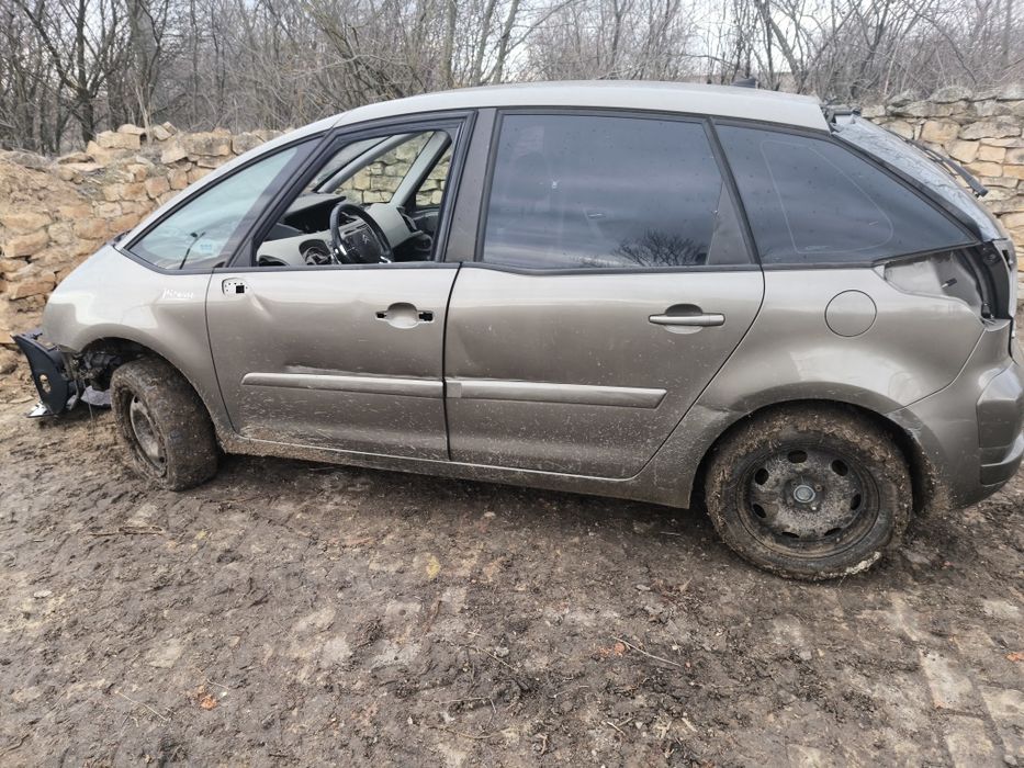 Ситроен с4 Пикасо На части