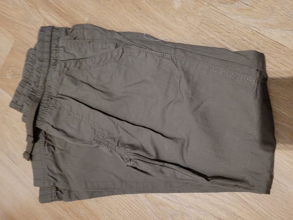 Pantaloni baieti 7 8 ani