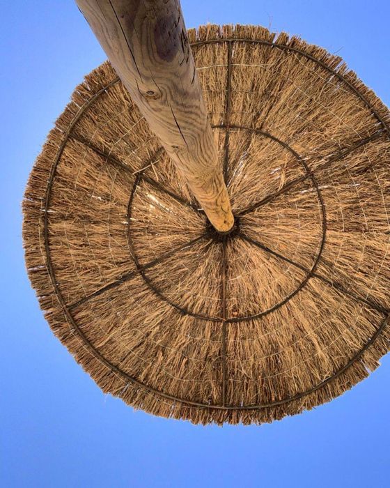 Табиий қамишдан соябонлар Пляж услубида