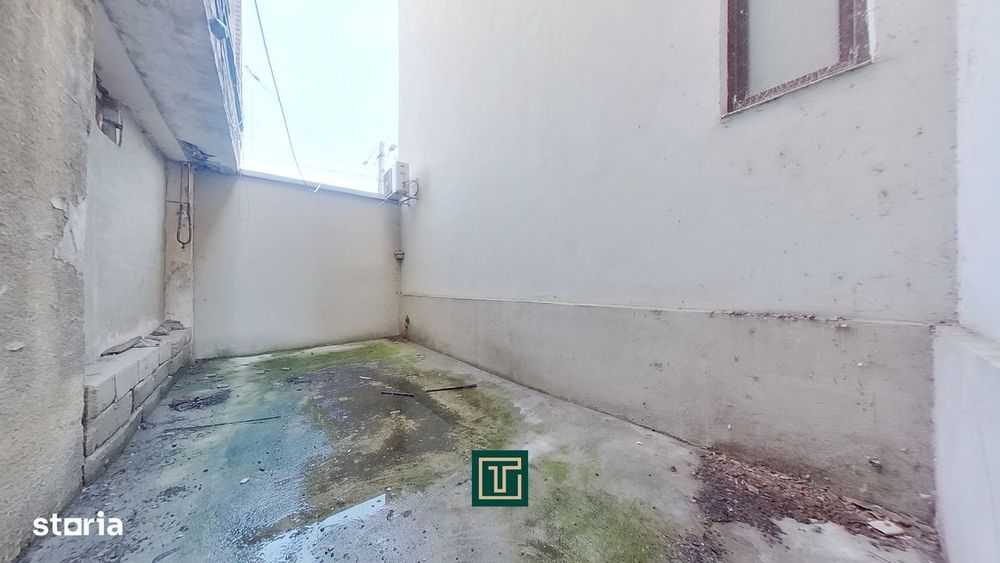 Clădire emblematică  cu 13 cam pe Victoriei ideal locuit/clinică/sediu